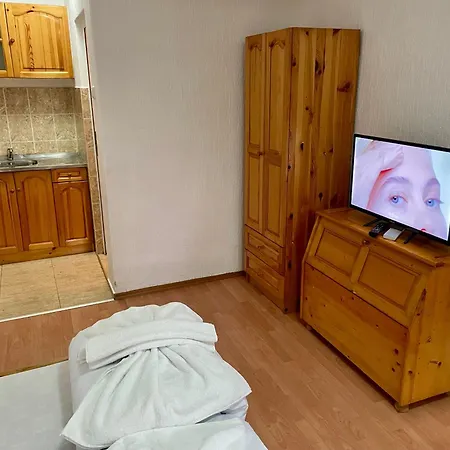 Otel стряма 2*